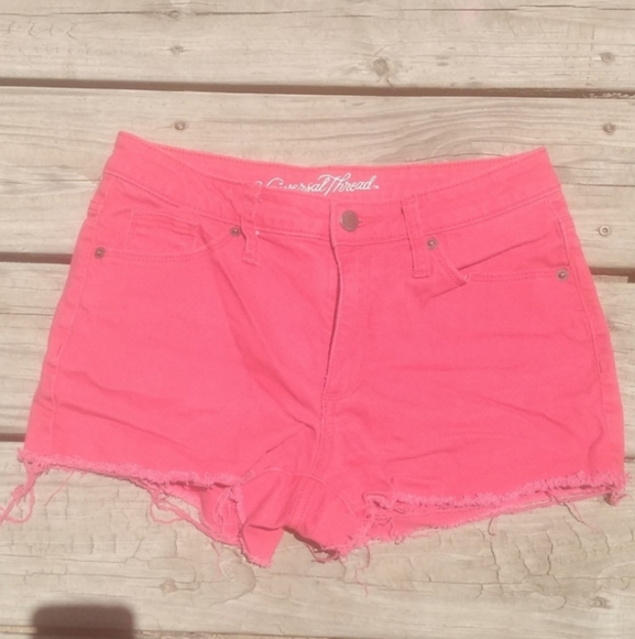 Universal Thread Pants - Size 4 27R Universal Thread Shortie Shorts